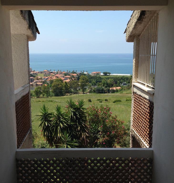 Residence La Giungla Falerna Buitenkant foto